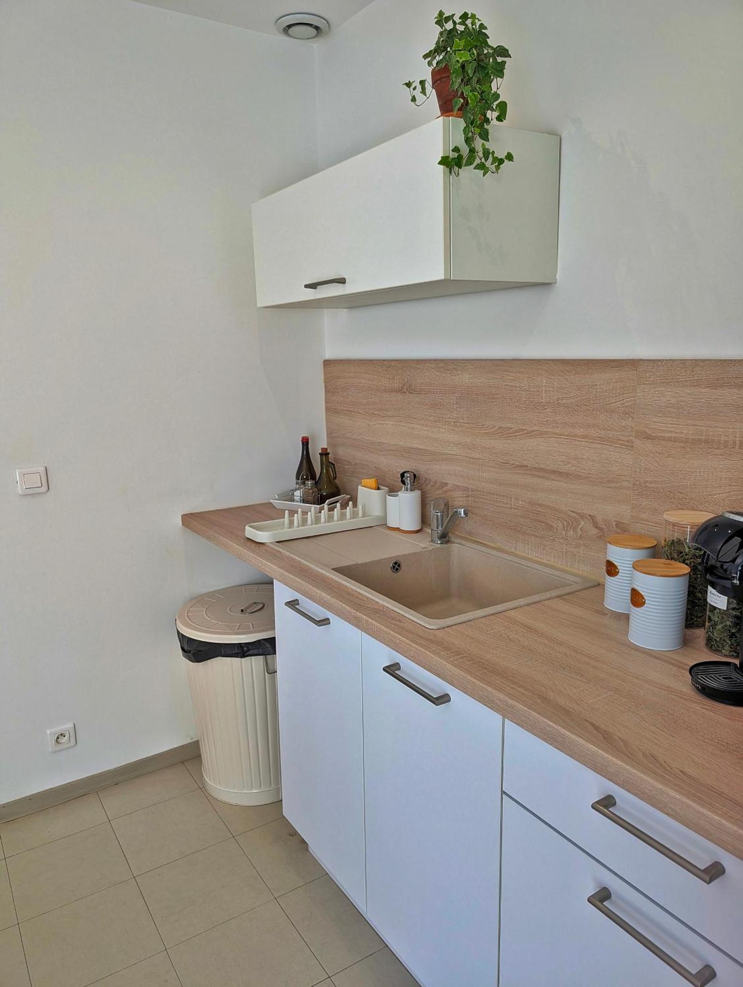 Appartement L'Instant Sorgue à LʼIsle-sur-la-Sorgue Extérieur photo