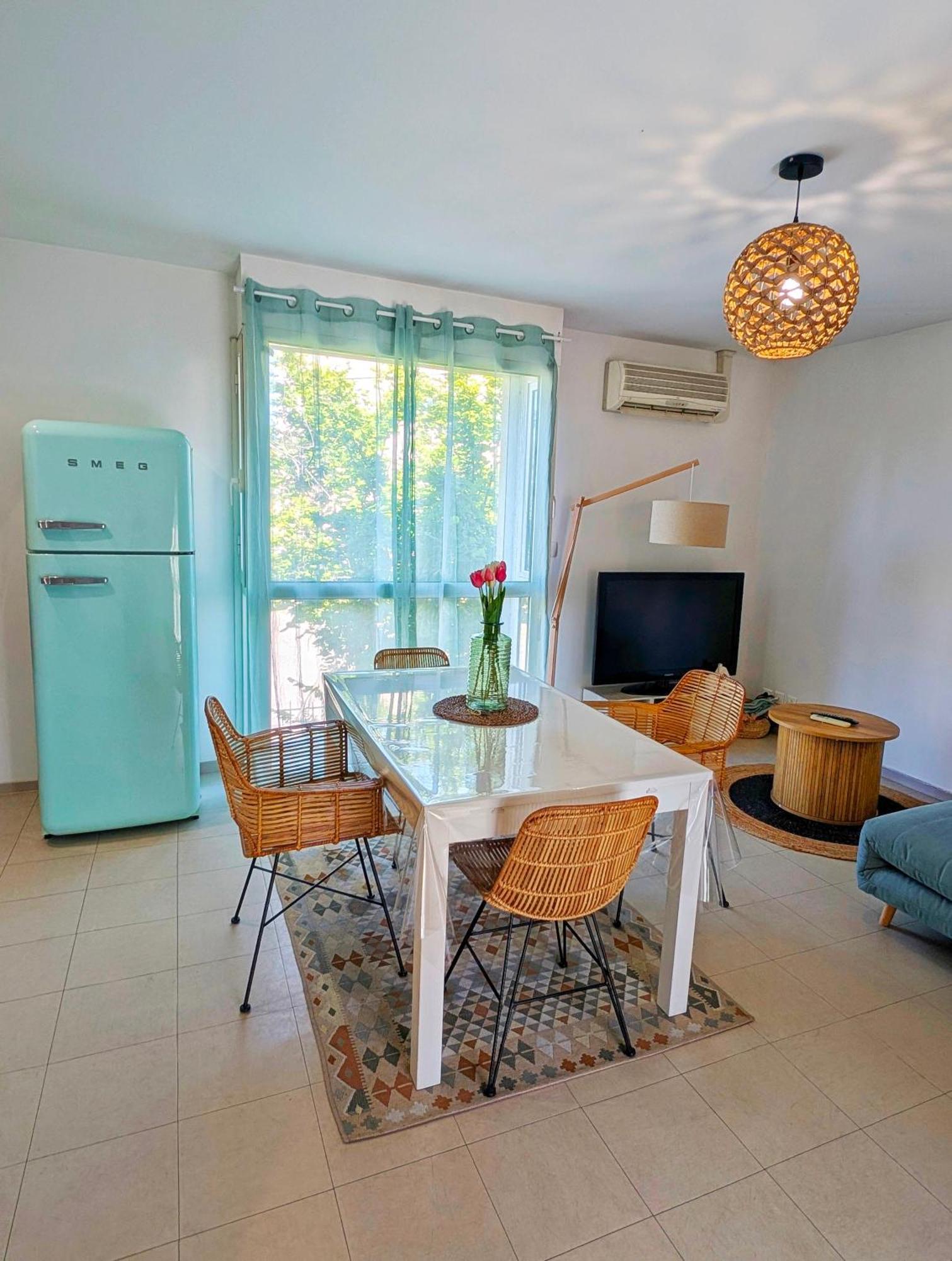 Appartement L'Instant Sorgue à LʼIsle-sur-la-Sorgue Extérieur photo